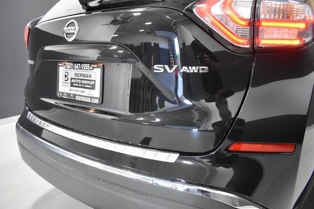 Photo of 2018 Magnetic Black Metallic Nissan Murano