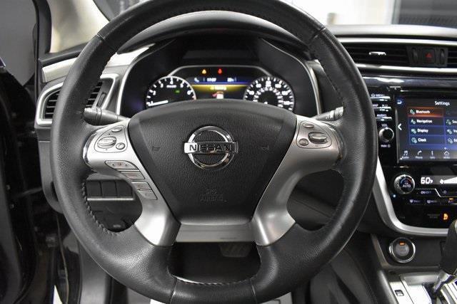 Photo of 2018 Magnetic Black Metallic Nissan Murano