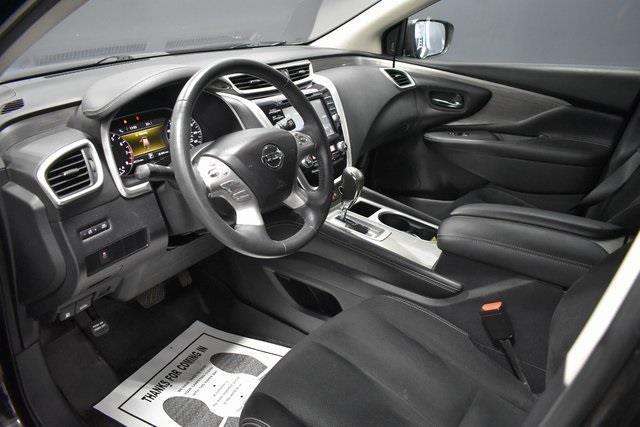 Photo of 2018 Magnetic Black Metallic Nissan Murano