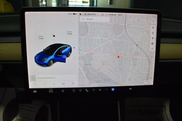 Photo of 2020 Gray Tesla Model 3