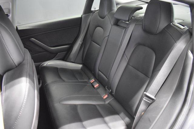 Photo of 2020 Gray Tesla Model 3