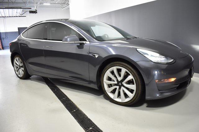 Photo of 2020 Gray Tesla Model 3