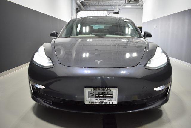 Photo of 2020 Gray Tesla Model 3