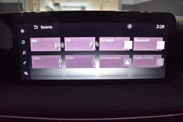 Photo of 2025 Super Black Nissan Kicks