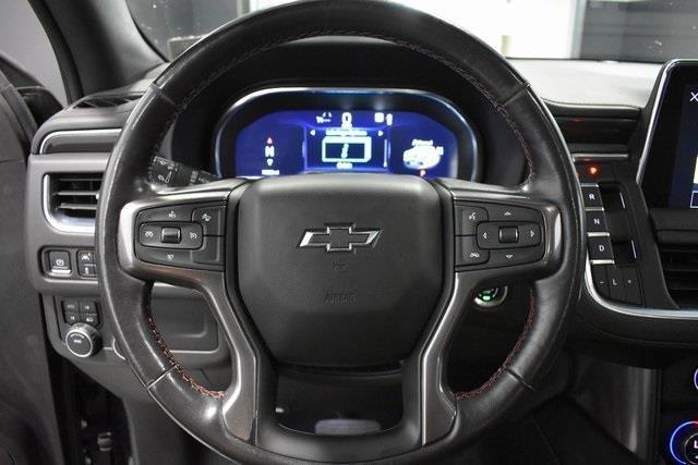 Photo of 2022 Black Chevrolet Suburban