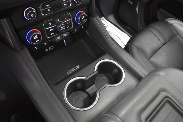Photo of 2022 Black Chevrolet Suburban