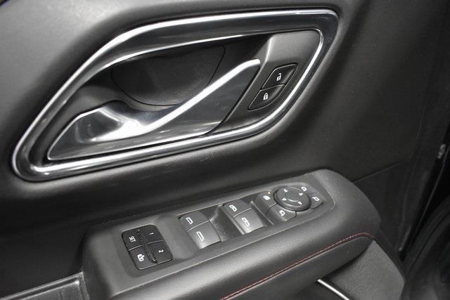Photo of 2022 Black Chevrolet Suburban