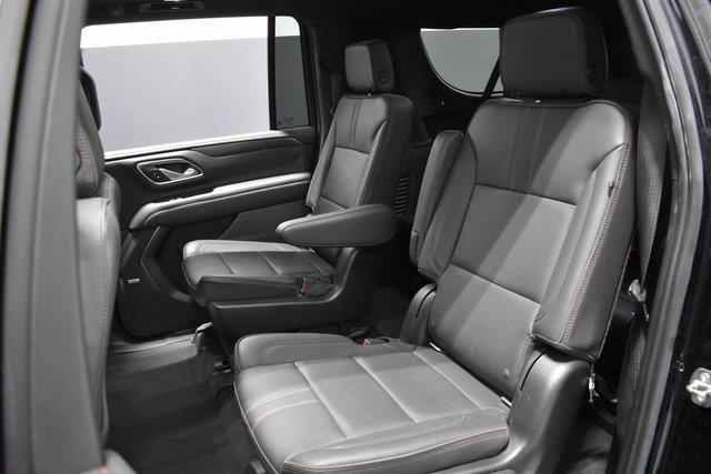 Photo of 2022 Black Chevrolet Suburban