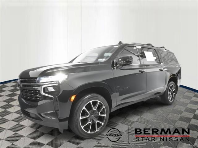 Photo of 2022 Black Chevrolet Suburban