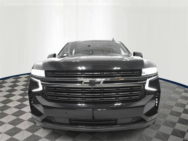 Photo of 2022 Black Chevrolet Suburban