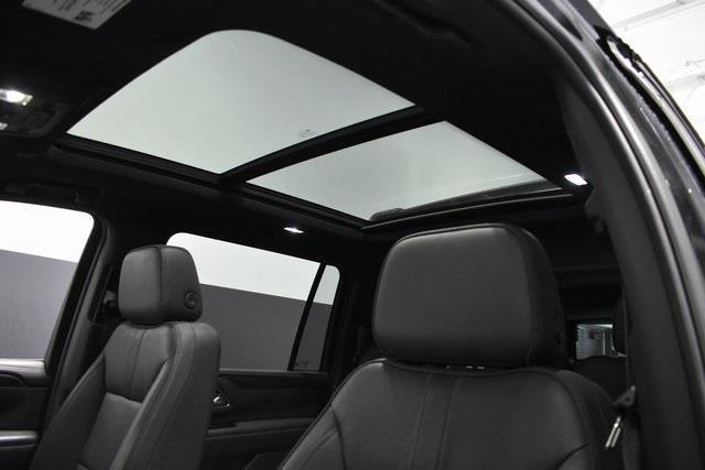 Photo of 2022 Black Chevrolet Suburban