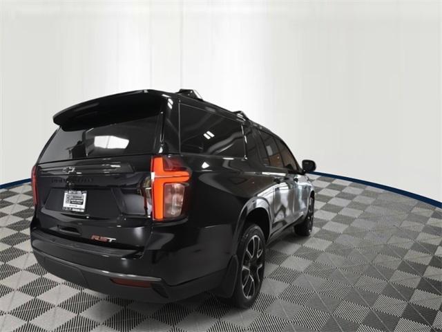 Photo of 2022 Black Chevrolet Suburban