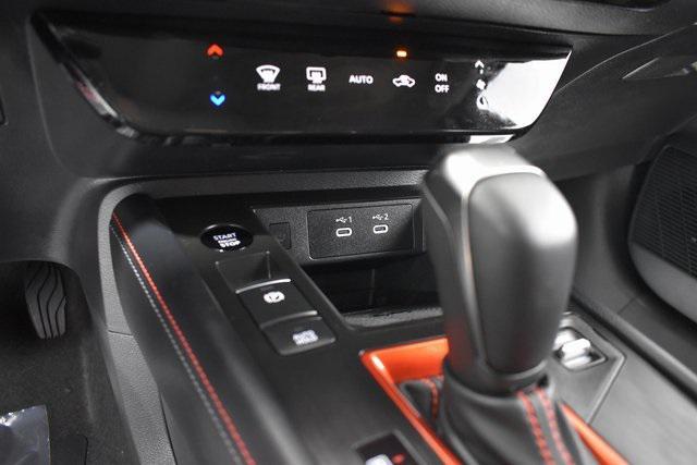 Photo of 2025 Scarlet Ember Tintcoat Nissan Kicks