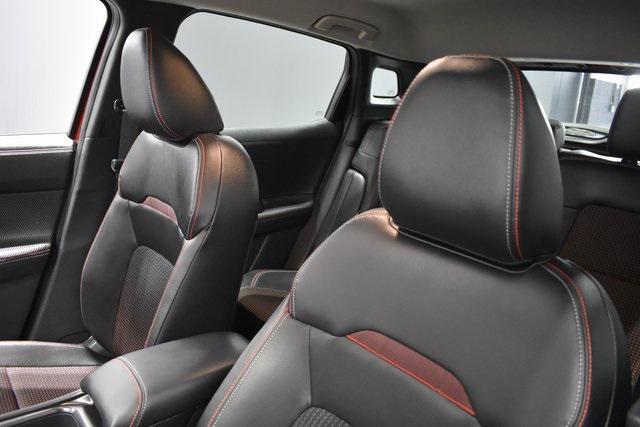 Photo of 2025 Scarlet Ember Tintcoat Nissan Kicks