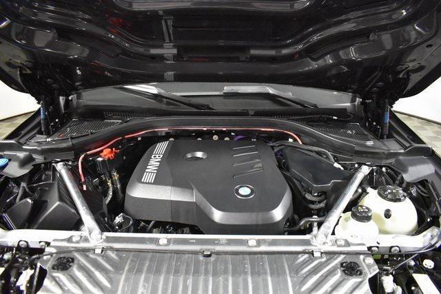 Photo of 2025 Gray BMW X3