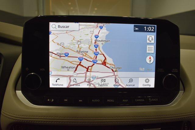Photo of 2023 Pearl White Tricoat Nissan Rogue
