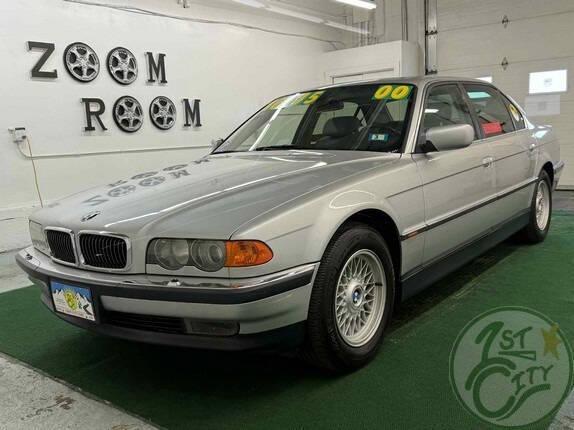 2000 BMW 740