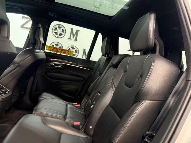 Photo of 2018 Bright Silver Metallic Volvo XC90