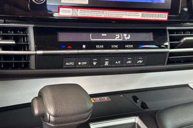 Photo of 2025 Ice Toyota Sienna