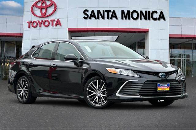 2021 Toyota Camry Hybrid