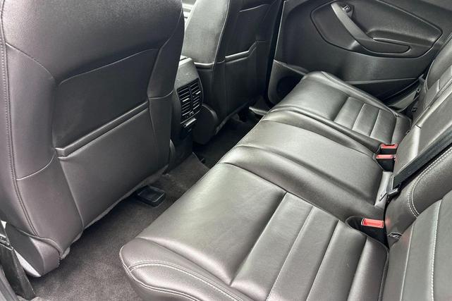 Photo of 2016 Ingot Silver Ford Escape