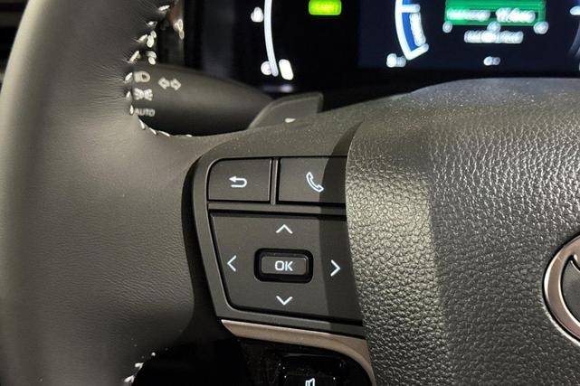 Photo of 2025 Ice Toyota Camry