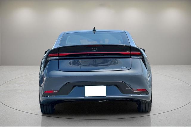 Photo of 2026 Gray Toyota Prius