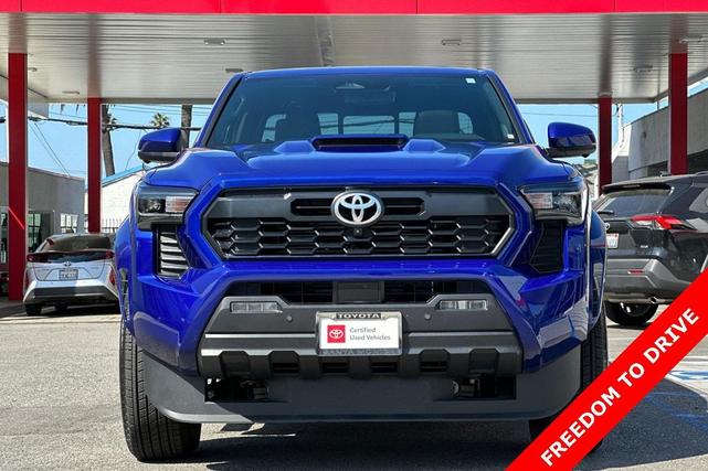 Photo of 2025 Blue Crush Metallic Toyota Tacoma