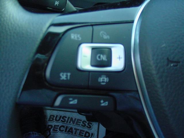 Photo of 2020 Pure White Volkswagen Tiguan