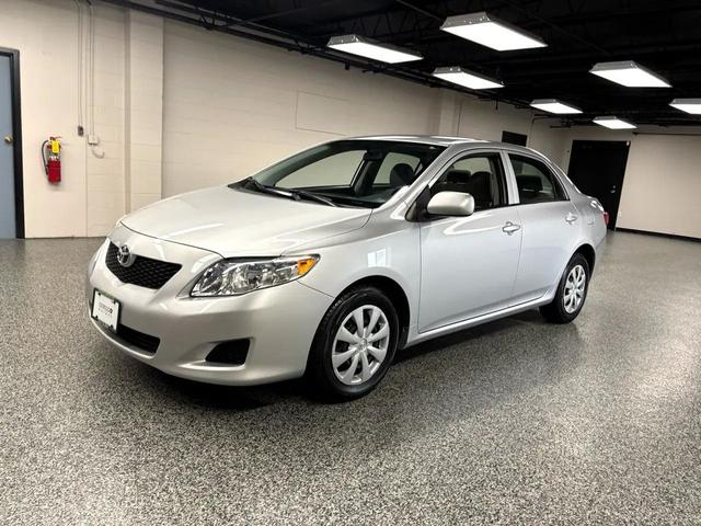 Photo of 2009 Classic Silver Metallic Toyota Corolla