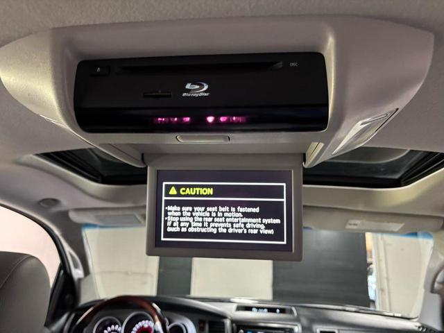 Photo of 2016 Magnetic Gray Metallic Toyota Sequoia