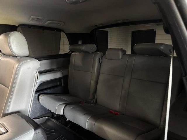 Photo of 2016 Magnetic Gray Metallic Toyota Sequoia