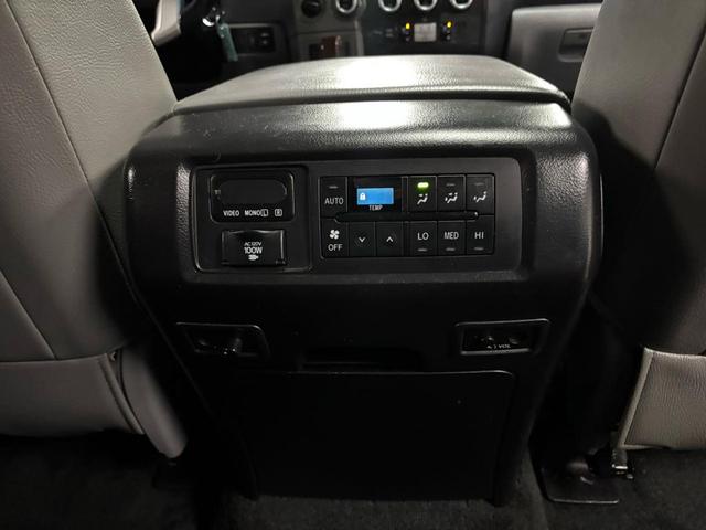 Photo of 2016 Magnetic Gray Metallic Toyota Sequoia