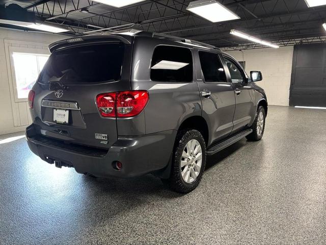 Photo of 2016 Magnetic Gray Metallic Toyota Sequoia