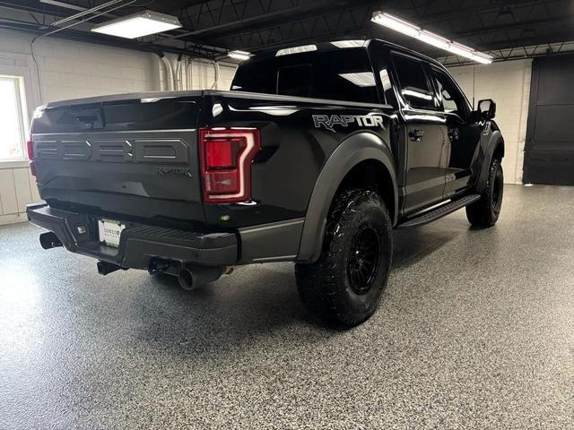 Photo of 2019 Agate Black Metallic Ford F-150