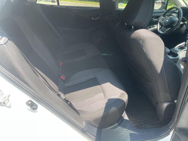 Photo of 2023 Crystal White Pearl Subaru Outback