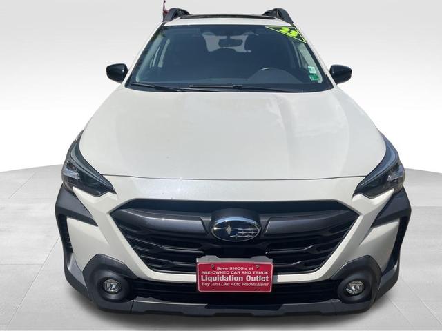 Photo of 2023 Crystal White Pearl Subaru Outback