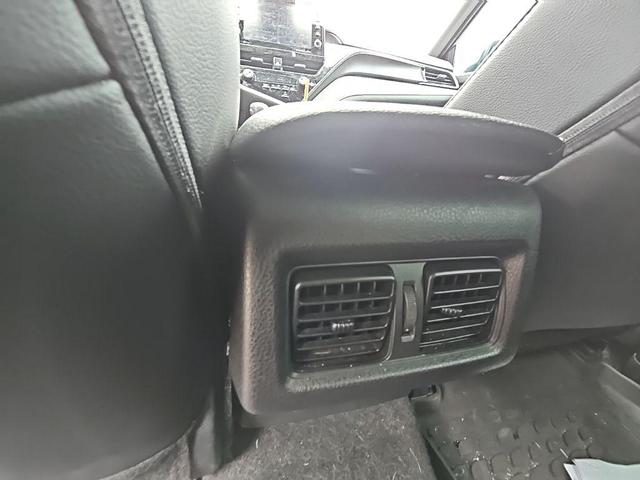 Photo of 2022 Midnight Black Metallic Toyota Camry