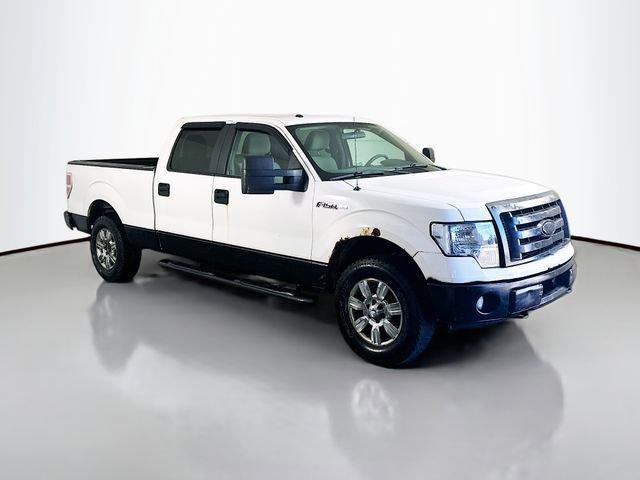 Photo of 2010 Oxford White Ford F-150