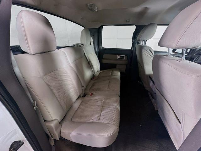 Photo of 2010 Oxford White Ford F-150