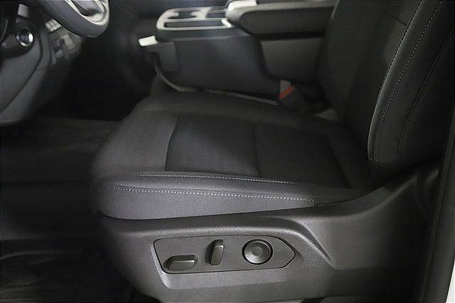 Photo of 2025 Summit White Chevrolet Silverado 2500