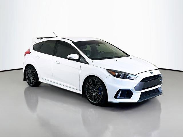 Photo of 2016 Frozen White Ford Focus RS
