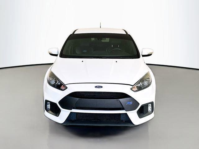 Photo of 2016 Frozen White Ford Focus RS