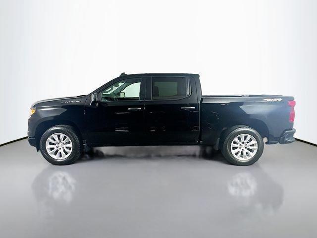 Photo of 2023 Black Chevrolet Silverado 1500