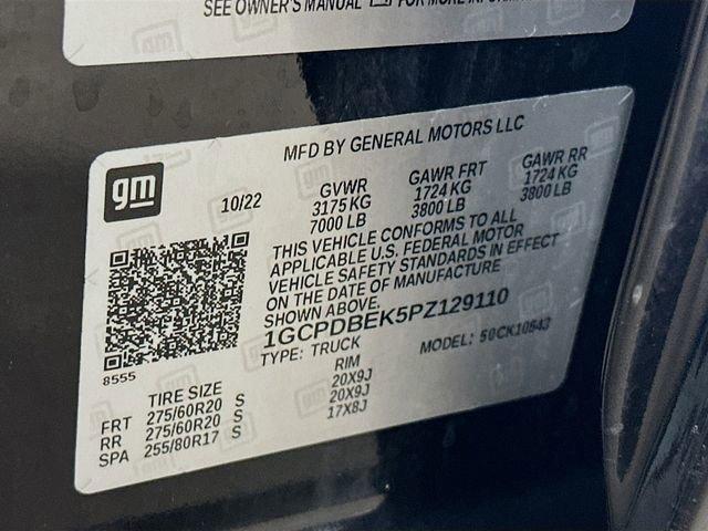Photo of 2023 Black Chevrolet Silverado 1500