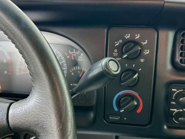 Photo of 1998 Emerald Green Pearlcoat Dodge Ram 2500