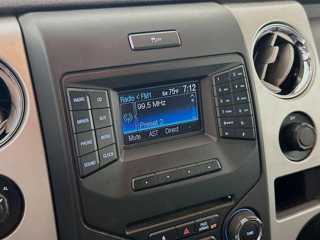Photo of 2014 Tuxedo Black Metallic Ford F-150