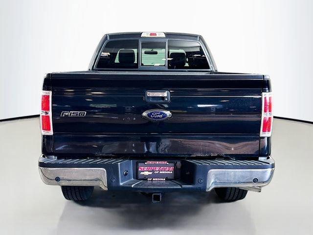 Photo of 2014 Tuxedo Black Metallic Ford F-150