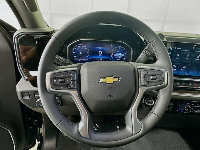 Photo of 2025 Black Chevrolet Silverado 1500