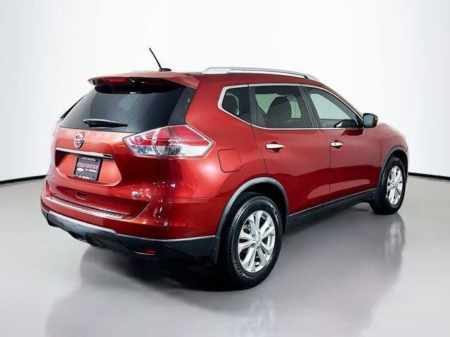 Photo of 2016 Cayenne Red Nissan Rogue